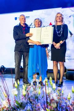 Simona in Miro Pivar, županja mag. Renata Kosec, foto: Rok Majhenič